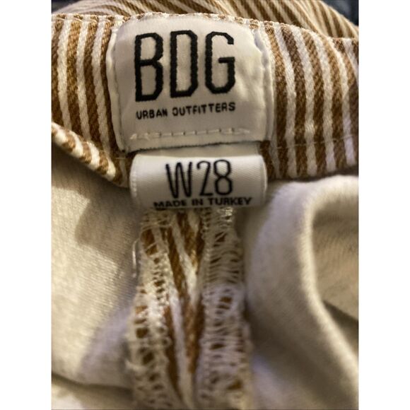 Urban Outfitters BDG Jeans Women Sz 28 Kick Flare High Rise Striped Denim Flower - Picture 11 of 11